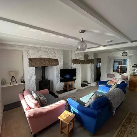 Holiday home Rainbow Helston
